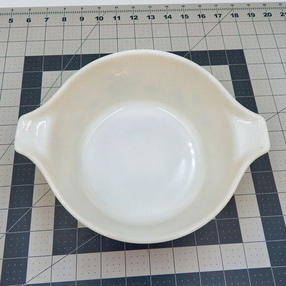 Pyrex Shenandoah Casserole Baking Dish 474-B Yellow W/Lid Green Floral 1.5 Liter - Picture 7 of 15